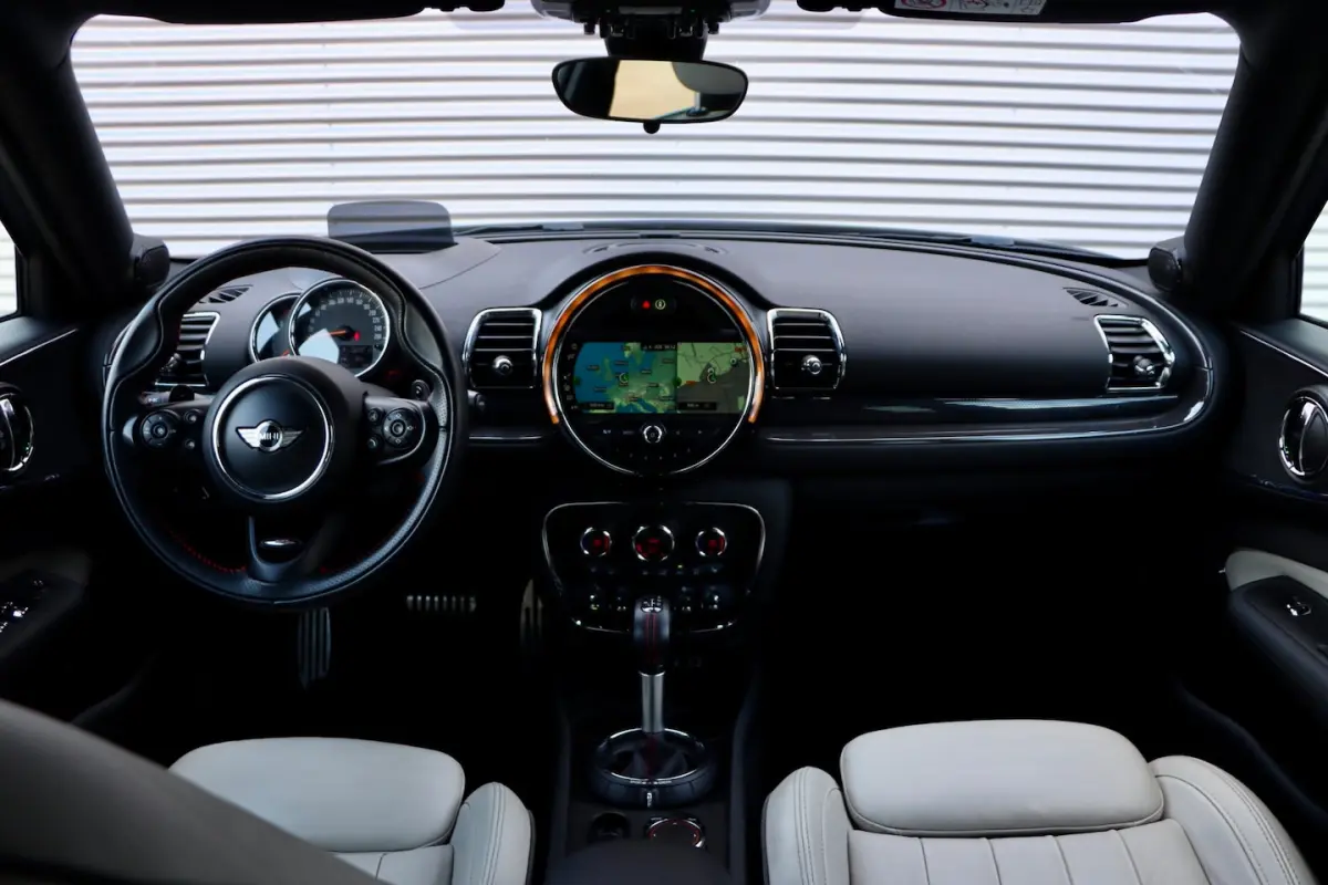 2.0 Cooper S ALL4 | JCW | HARMAN KARDON | HEAD UP | NAVI
