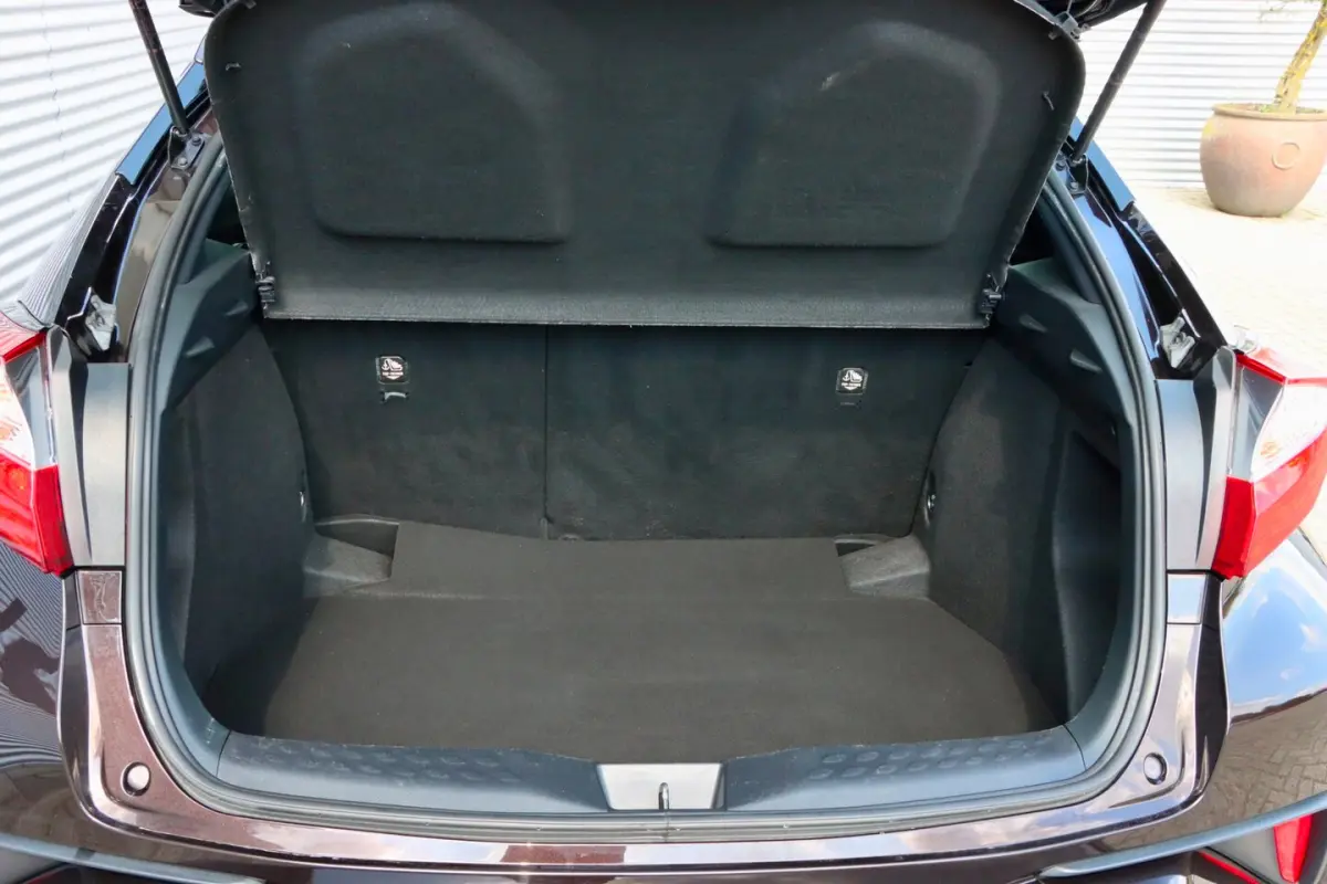 1.8 Hybrid Dynamic | NAVIGATIE | CRUISE | STOELVERW. | BRUIN METALLIC