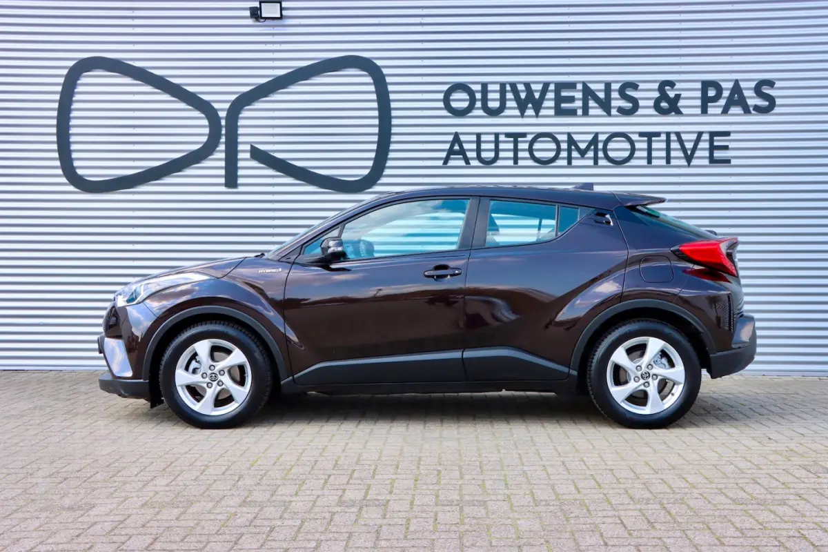 1.8 Hybrid Dynamic | NAVIGATIE | CRUISE | STOELVERW. | BRUIN METALLIC
