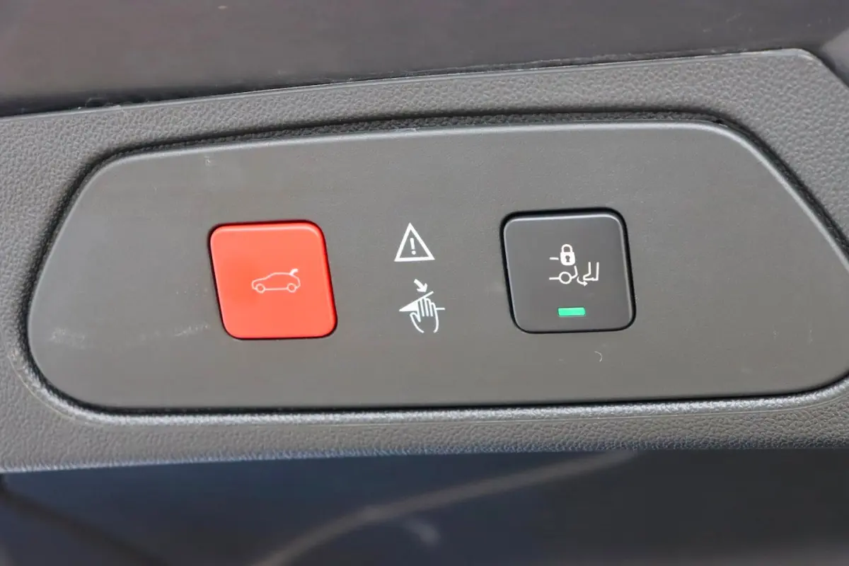1.6 Turbo Ultimate | LEER | CARPLAY | CAMERA | NAVIGATIE | DENON