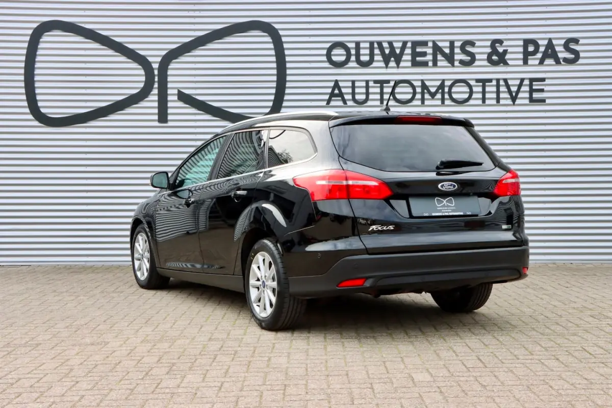 1.0 EcoBoost Titanium Business | CARPLAY | CAMERA | AUTOMAAT | NAVIGATIE