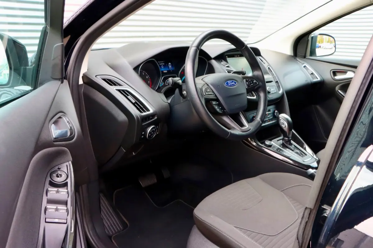 1.0 EcoBoost Titanium Business | CARPLAY | CAMERA | AUTOMAAT | NAVIGATIE