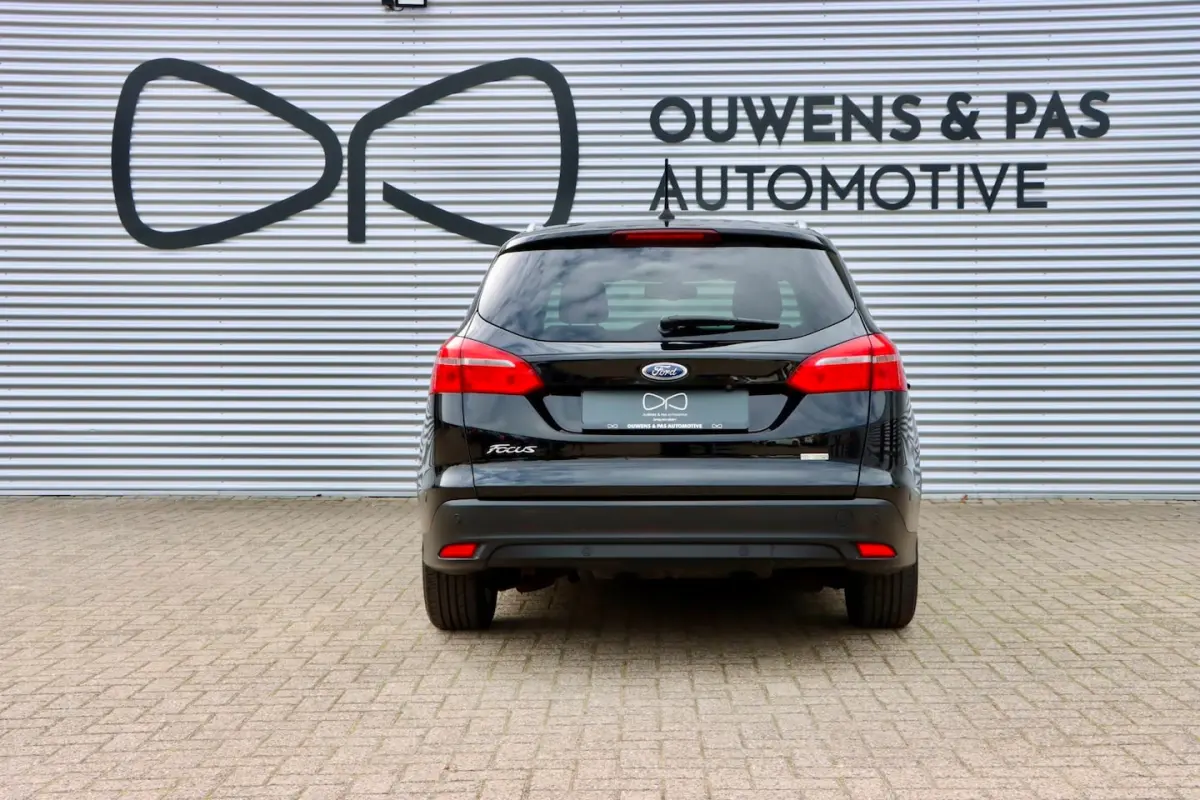 1.0 EcoBoost Titanium Business | CARPLAY | CAMERA | AUTOMAAT | NAVIGATIE
