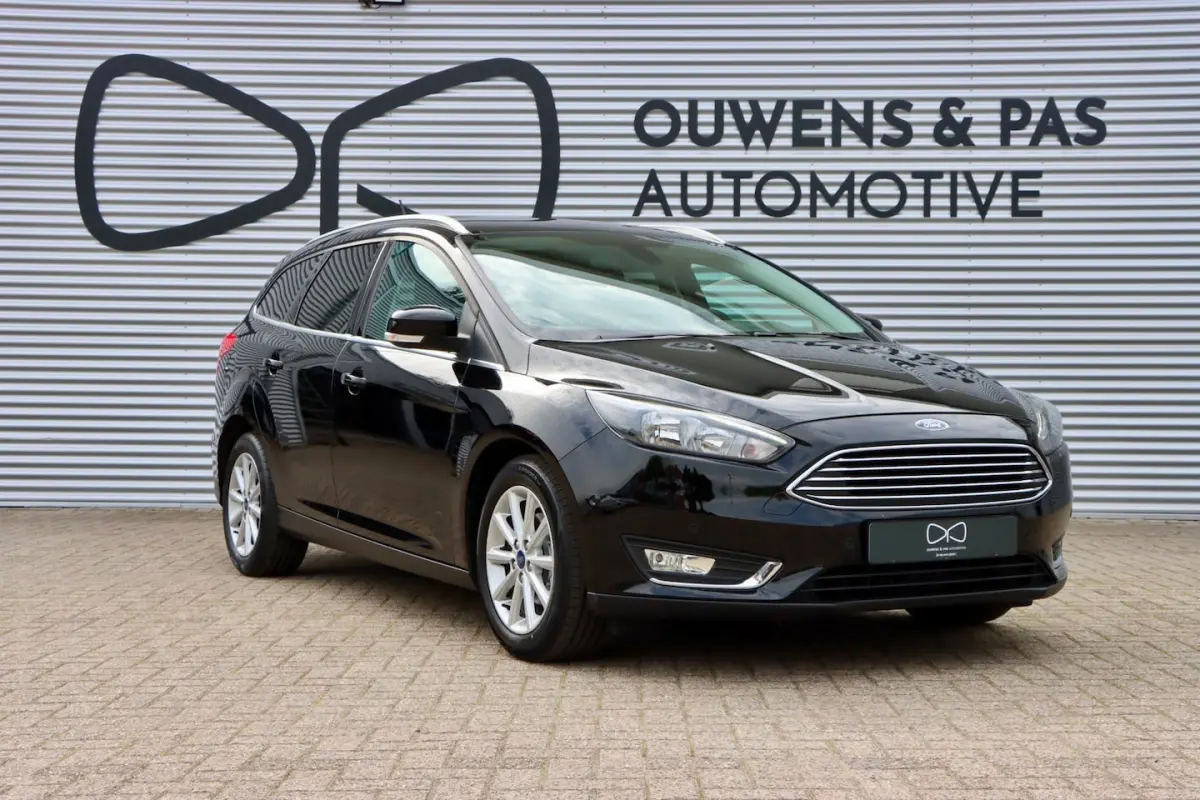 1.0 EcoBoost Titanium Business | CARPLAY | CAMERA | AUTOMAAT | NAVIGATIE