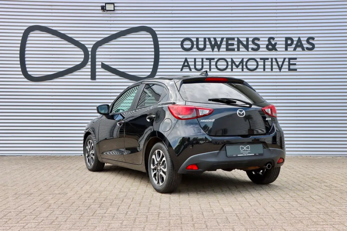2 1.5 Skyactiv-G TS+ AUTOMAAT | NAVIGATIE | 2E EIGENAAR | AIRCO | STOELVERWARMING