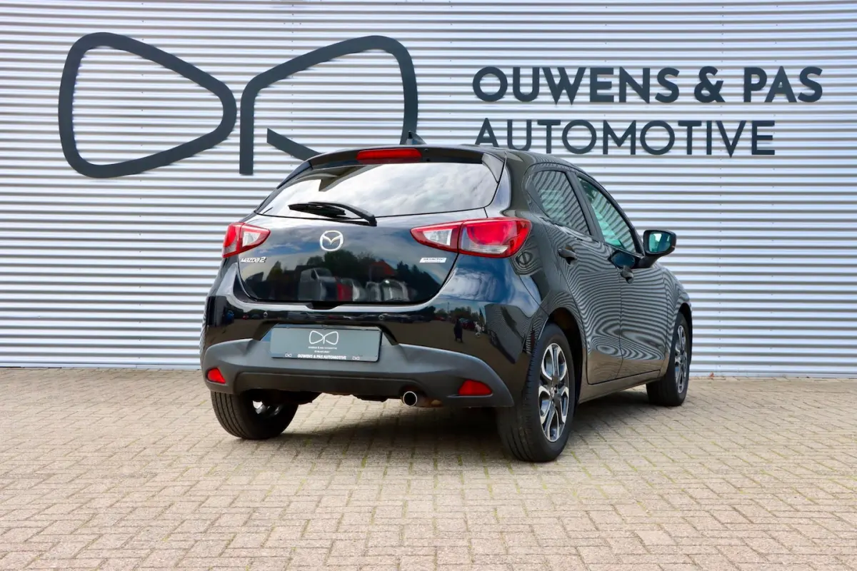2 1.5 Skyactiv-G TS+ AUTOMAAT | NAVIGATIE | 2E EIGENAAR | AIRCO | STOELVERWARMING