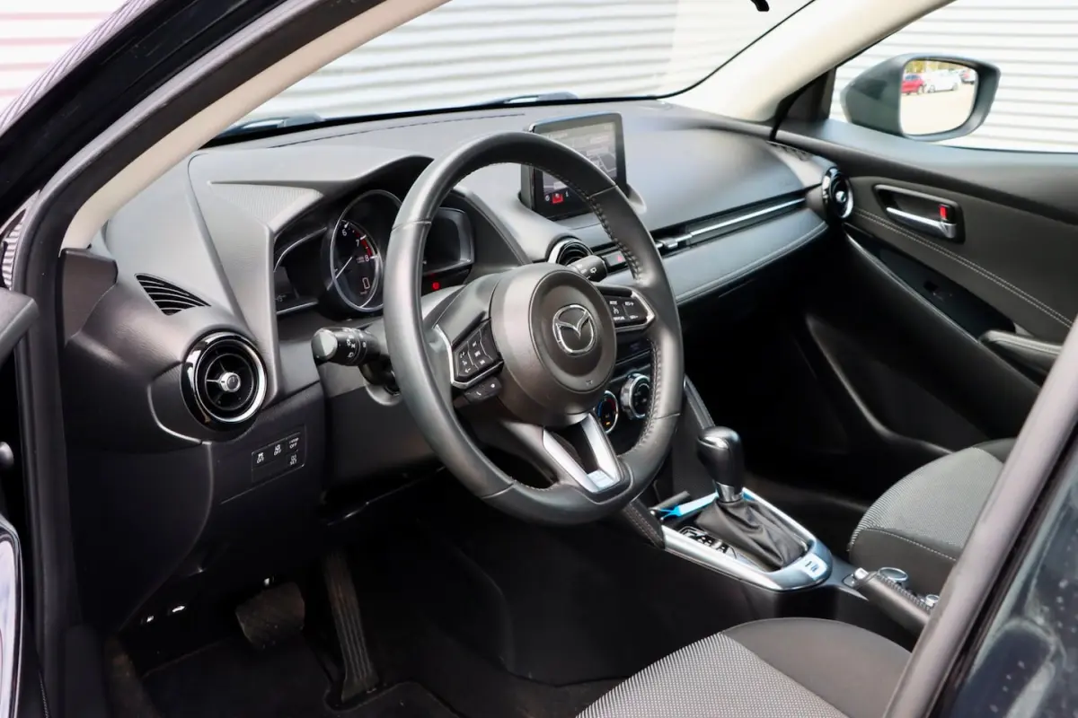 2 1.5 Skyactiv-G TS+ AUTOMAAT | NAVIGATIE | 2E EIGENAAR | AIRCO | STOELVERWARMING