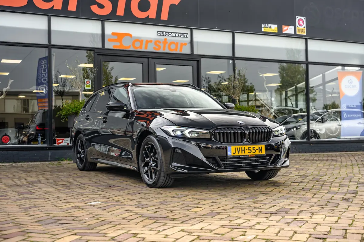 318i High Executive|Led|Car-Play|trekhaak
