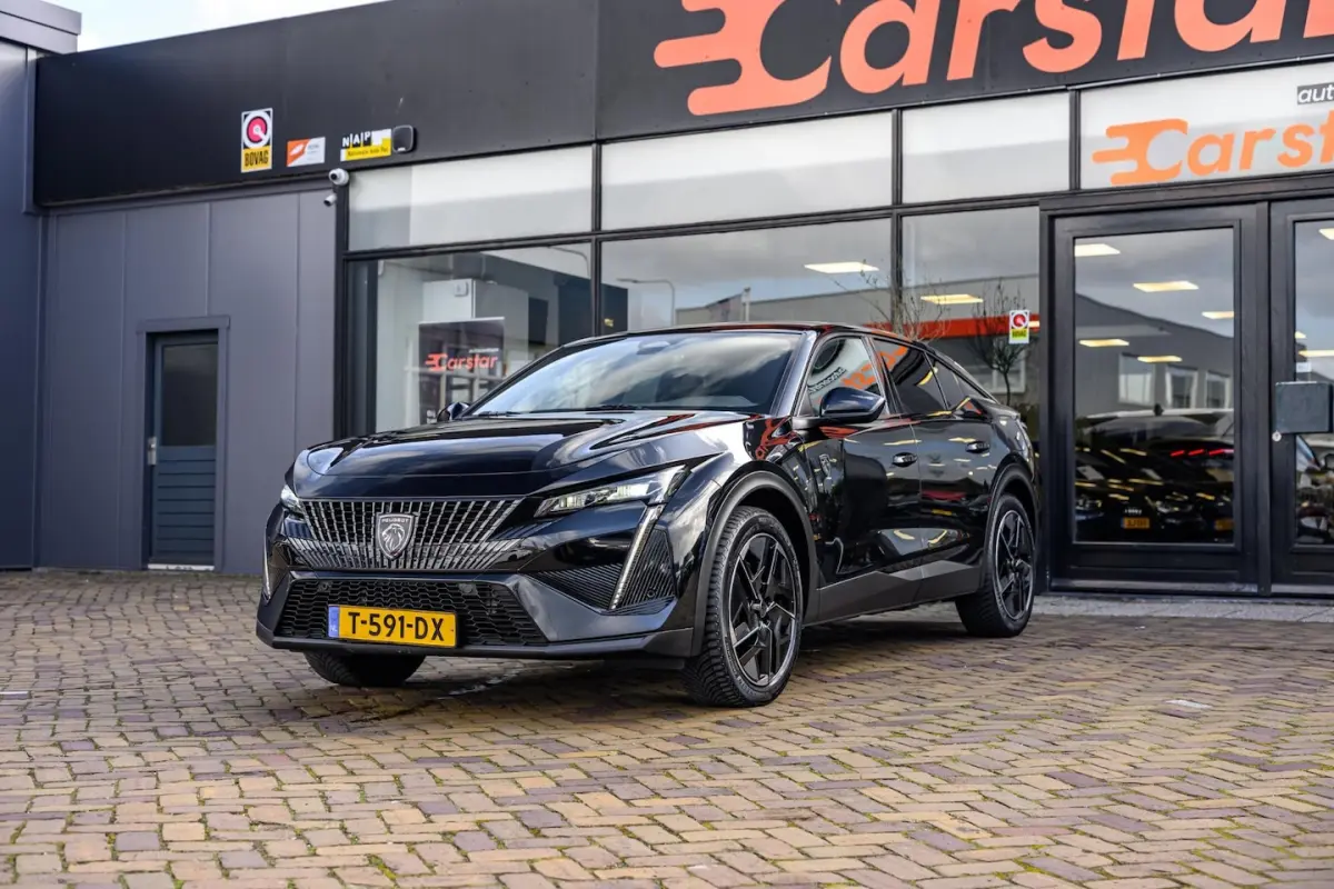 1.6 HYbrid GT 180 EAT8|Car-Play|Camera|191 PK
