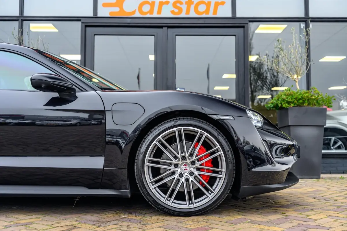 4S Performance 84 kWh|Panorama|Sport|