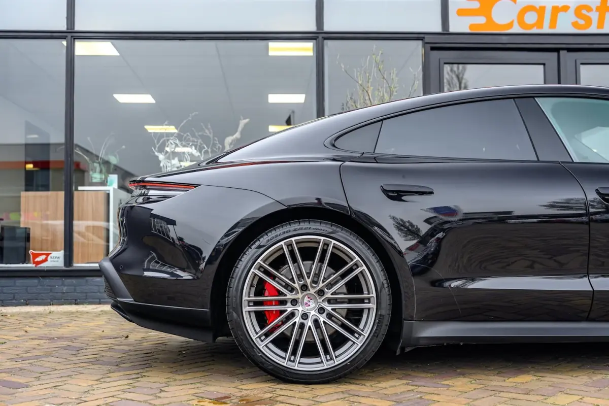 4S Performance 84 kWh|Panorama|Sport|