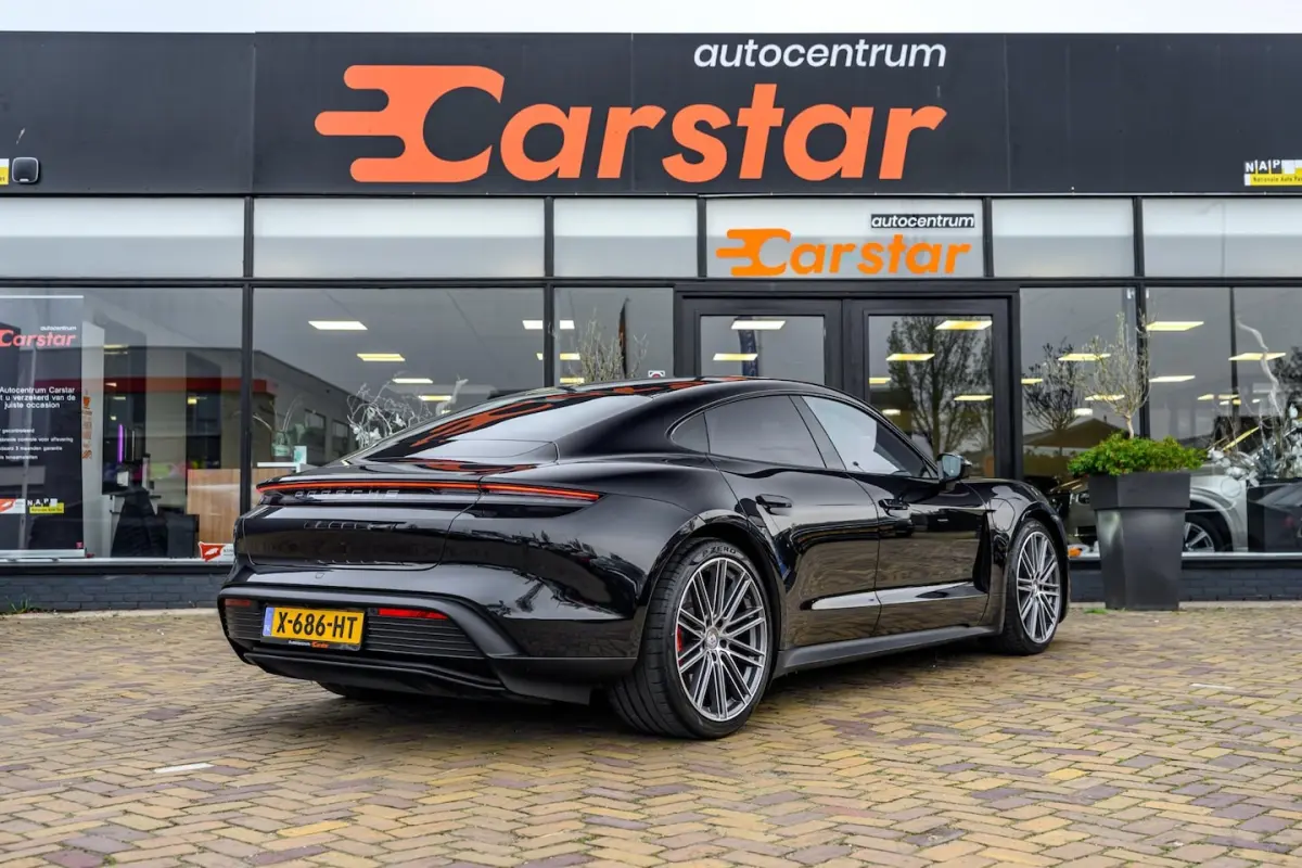 4S Performance 84 kWh|Panorama|Sport|