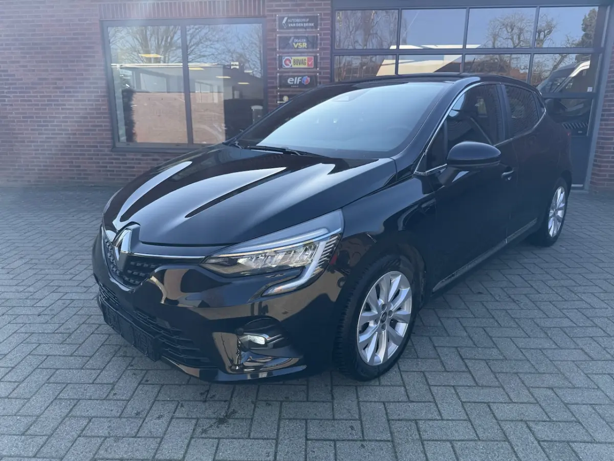 1.6 E-Tech Hybrid 140 Intens