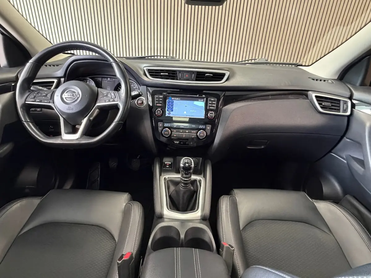 1.2 N-Connecta PANORAMADAK CAMERA PDC LEDER KEYLESS-GO STOELVERWARMING LANE ASSIST START/S