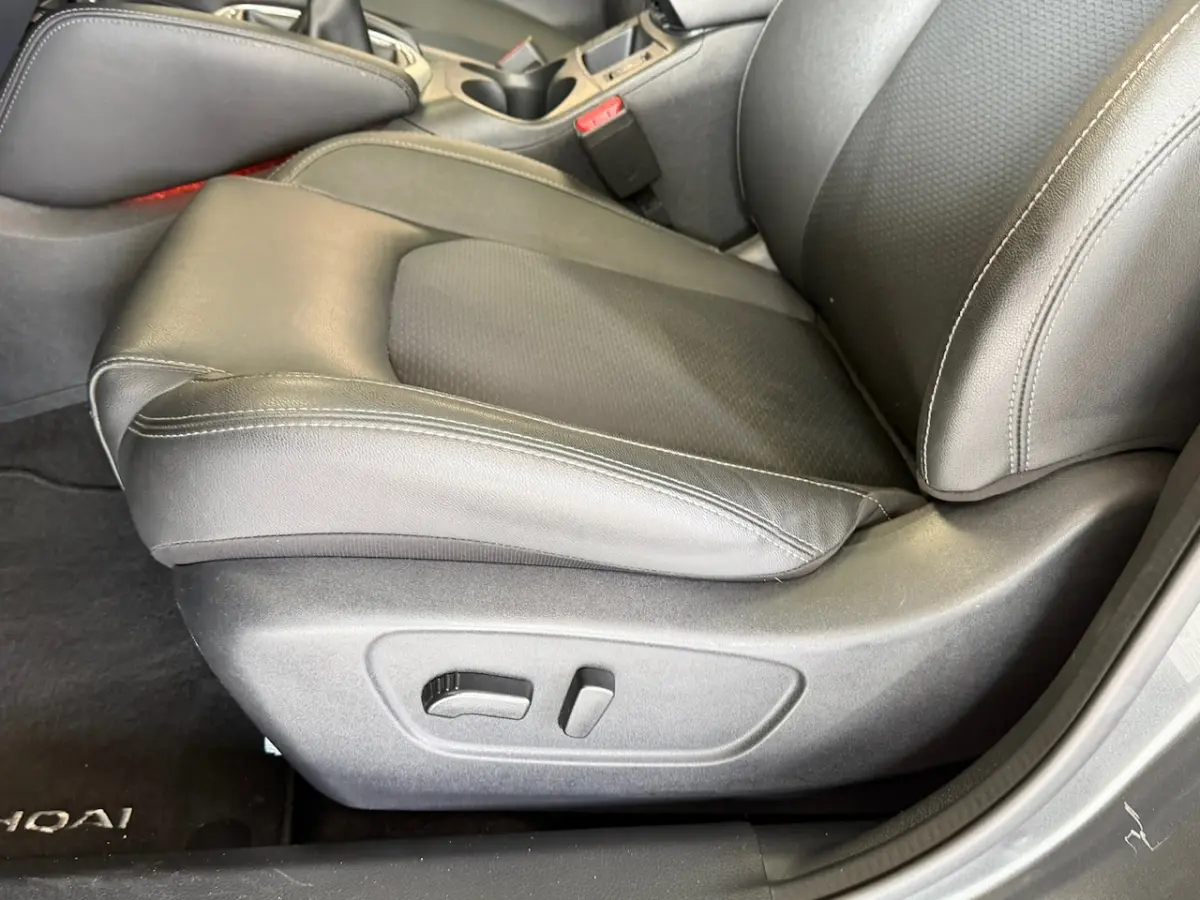 1.2 N-Connecta PANORAMADAK CAMERA PDC LEDER KEYLESS-GO STOELVERWARMING LANE ASSIST START/S