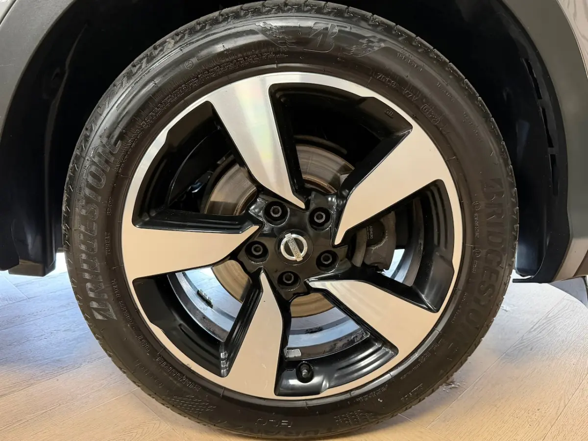 1.2 N-Connecta PANORAMADAK CAMERA PDC LEDER KEYLESS-GO STOELVERWARMING LANE ASSIST START/S
