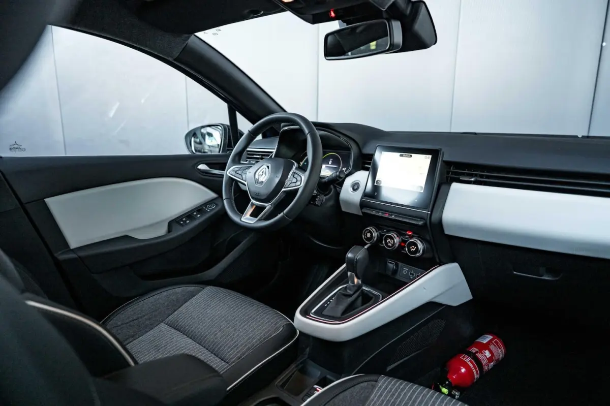 1.6 E-Tech Hybrid 145 Techno|CRUISE|CAMERA|DODEHOEK