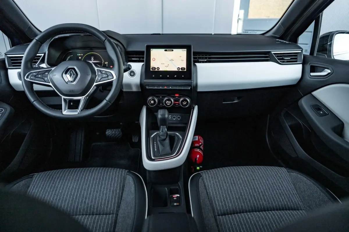 1.6 E-Tech Hybrid 145 Techno|CRUISE|CAMERA|DODEHOEK