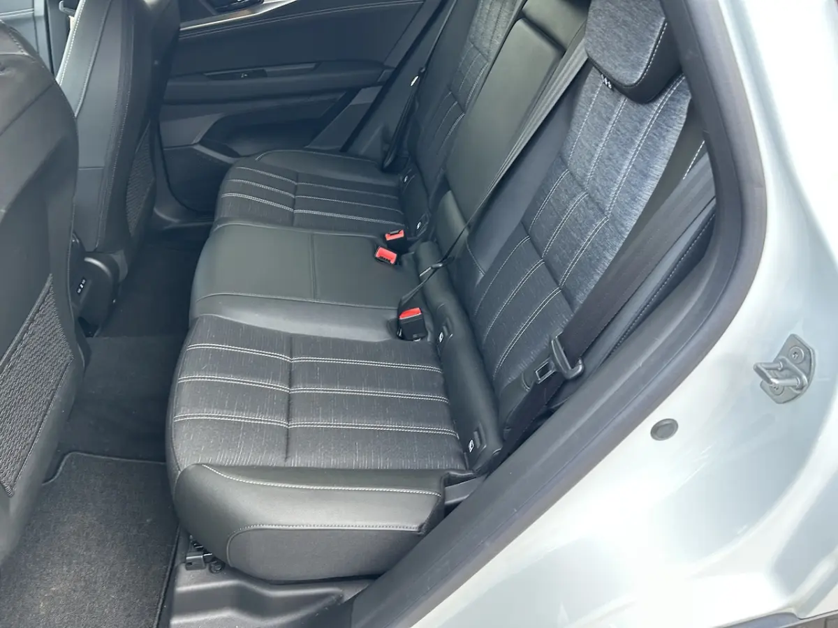 1.2 E-Tech full hybrid 200 techno/Pack winter