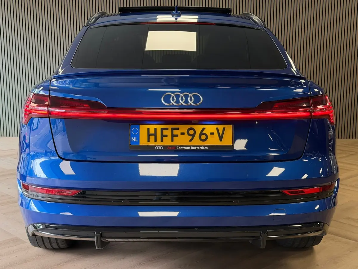 55 quattro S edition 95 kWh RS STOELEN PANO CAMERA VIRTUAL COCKPIT NAVI LEDER APPLE CARPLA