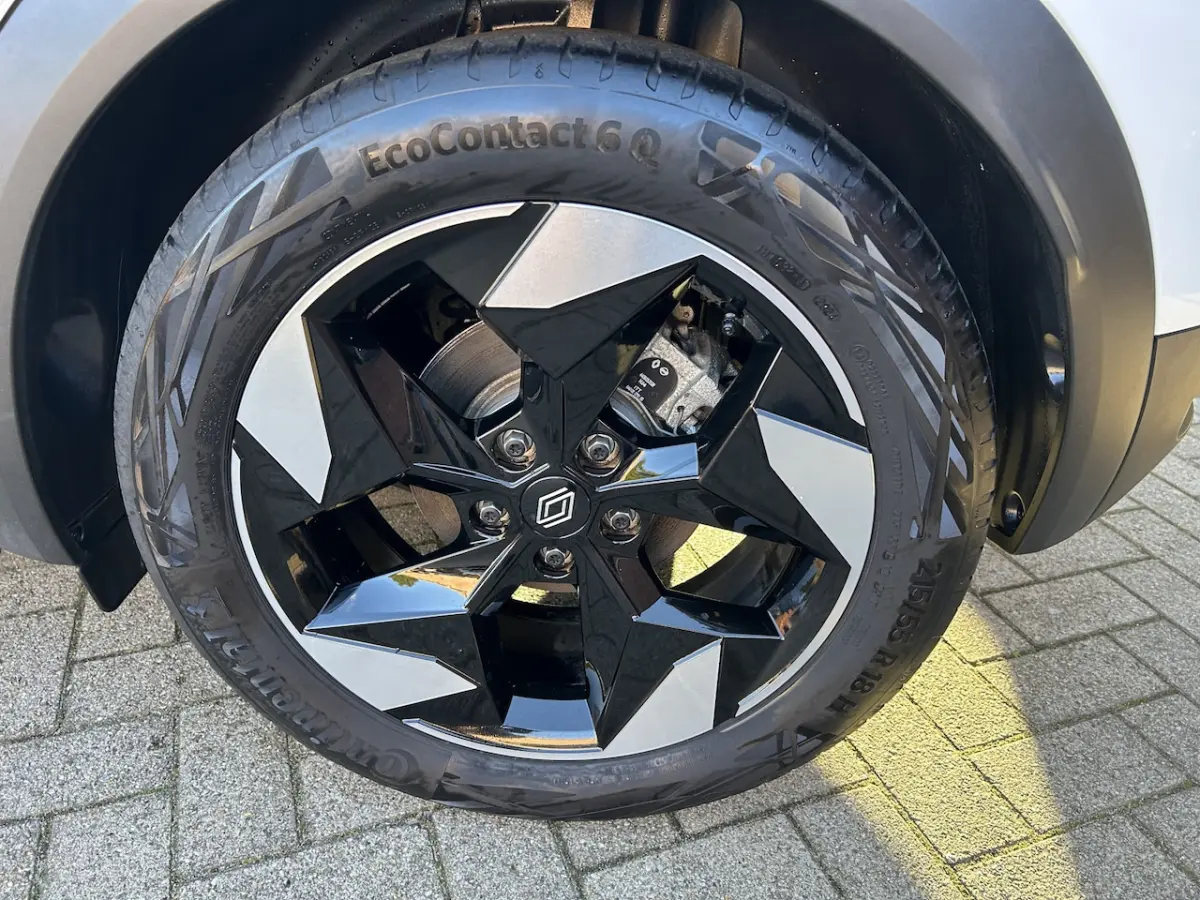 1.6 E-Tech full hybrid 145 techno