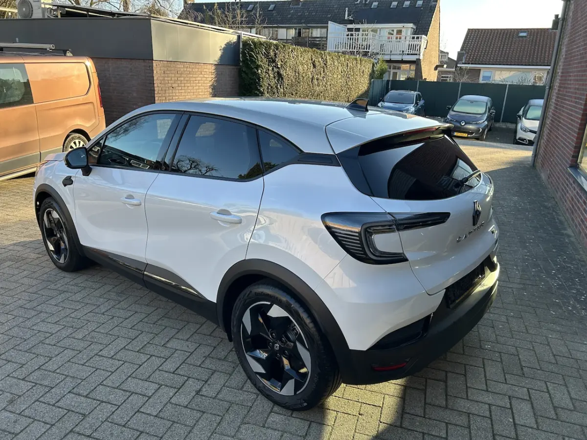 1.6 E-Tech full hybrid 145 techno