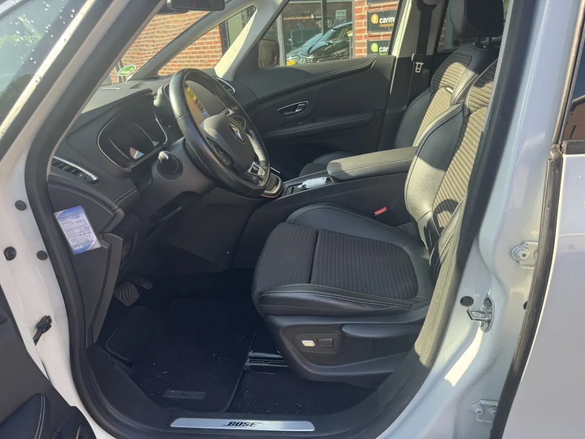 1.3 TCe Bose