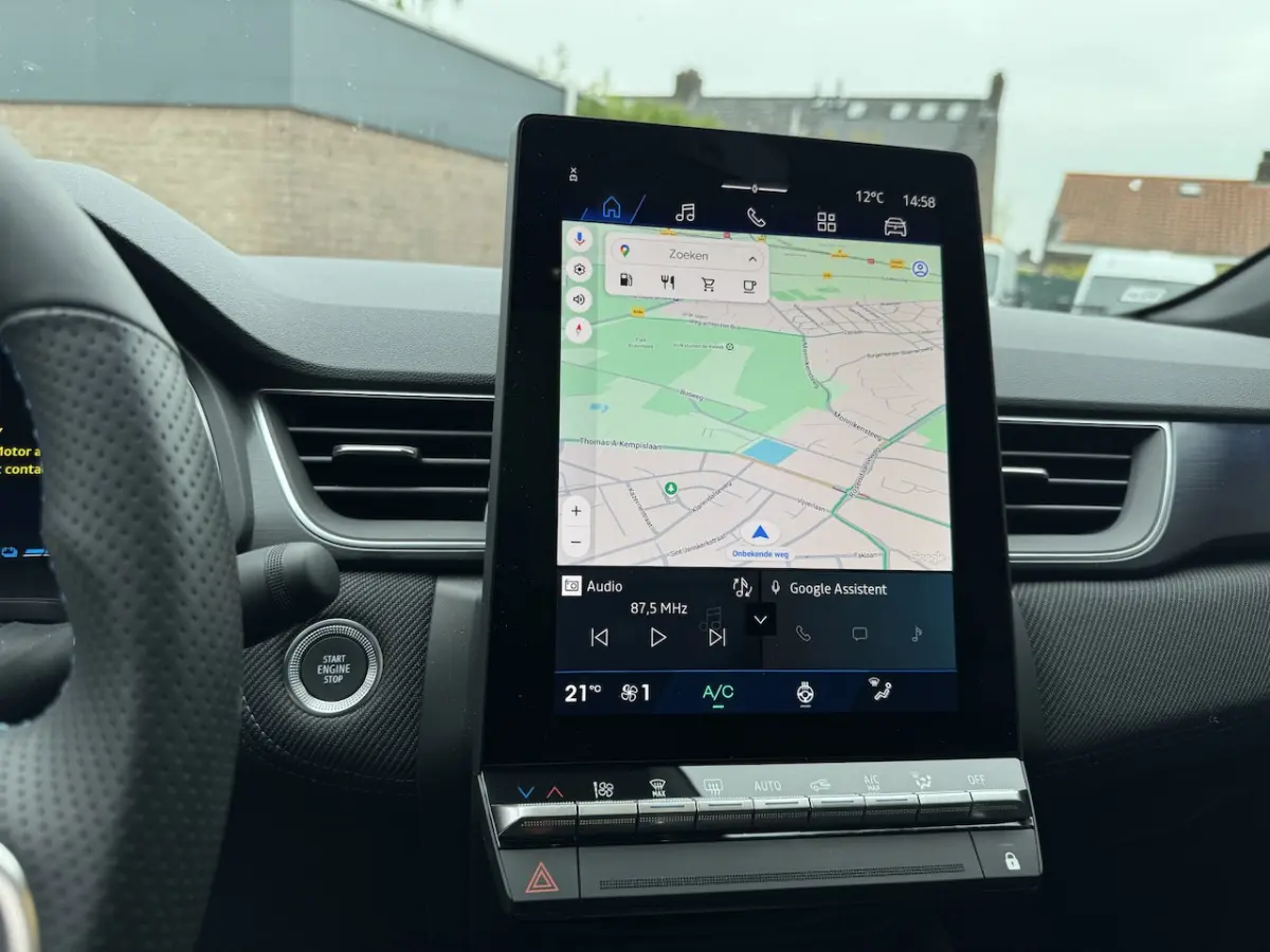 1.6 E-Tech full hybrid 145 esprit Alpine PANODAK/ HARMAN EN KARDON/ADAPTIEVE CRUIS CONTROL