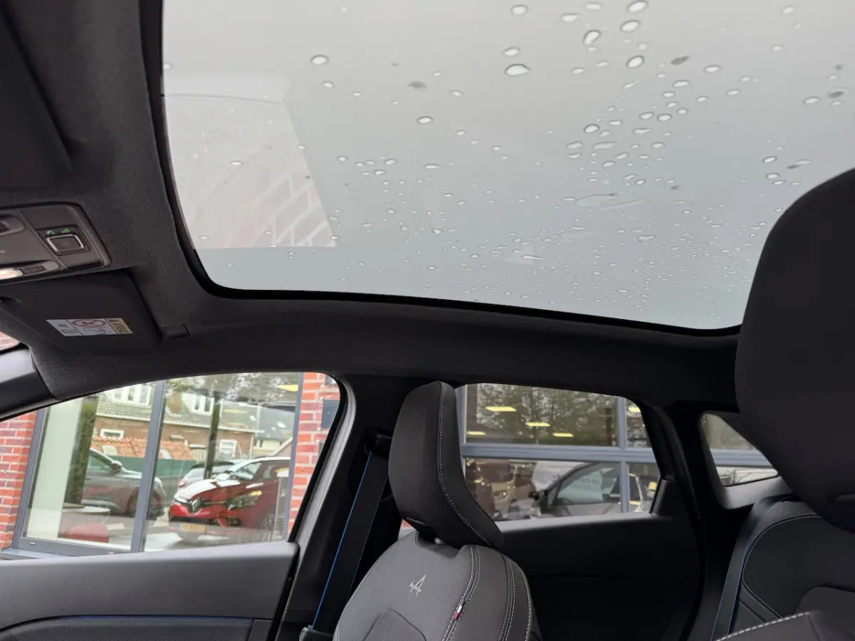 1.6 E-Tech full hybrid 145 esprit Alpine PANODAK/ HARMAN EN KARDON/ADAPTIEVE CRUIS CONTROL