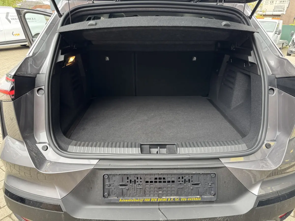1.6 E-Tech full hybrid 145 esprit Alpine PANODAK/ HARMAN EN KARDON/ADAPTIEVE CRUIS CONTROL