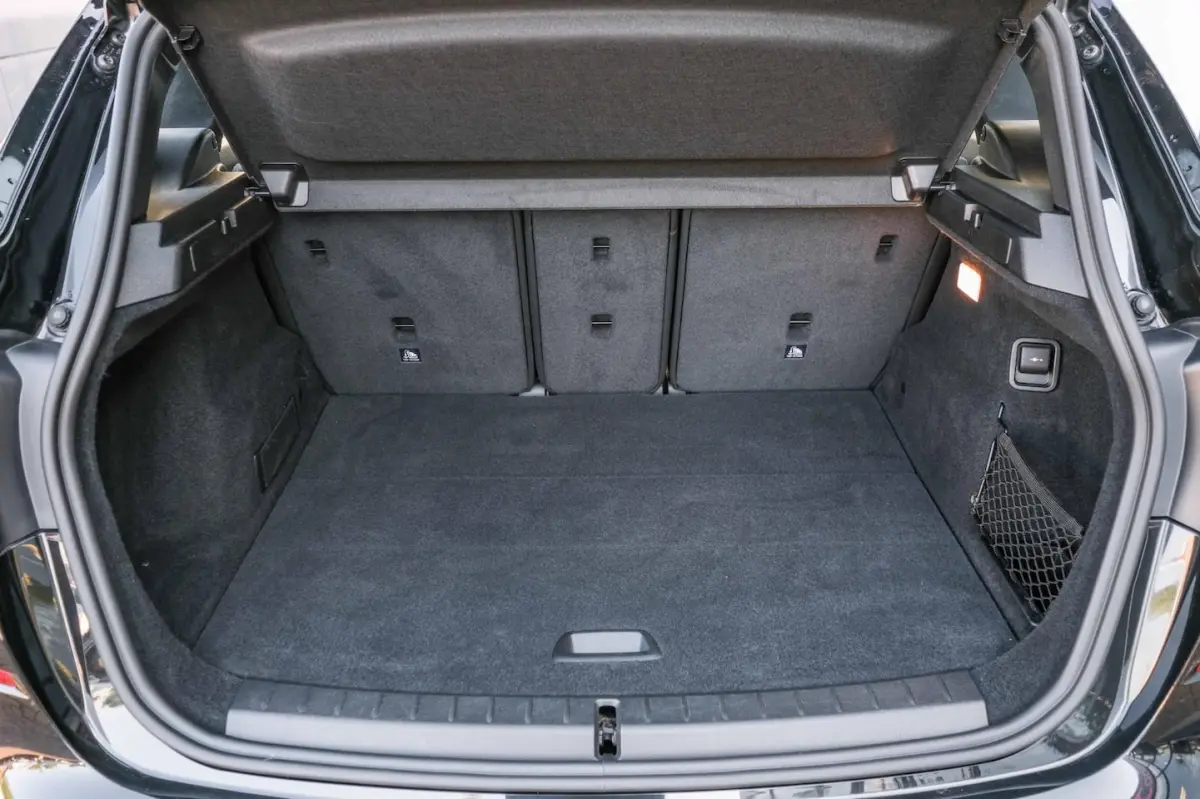 218i Business Edition Plus|M-Sport|Leer|Navi|