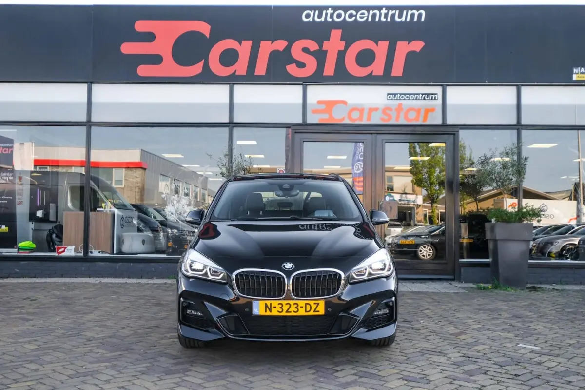 218i Business Edition Plus|M-Sport|Leer|Navi|