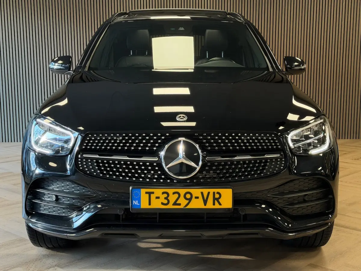 200 4MATIC Premium Plus AUT PANORAMADAK TREKHAAK NAVIGATIE CAMERA SFEERVERLICHTING STOELVE