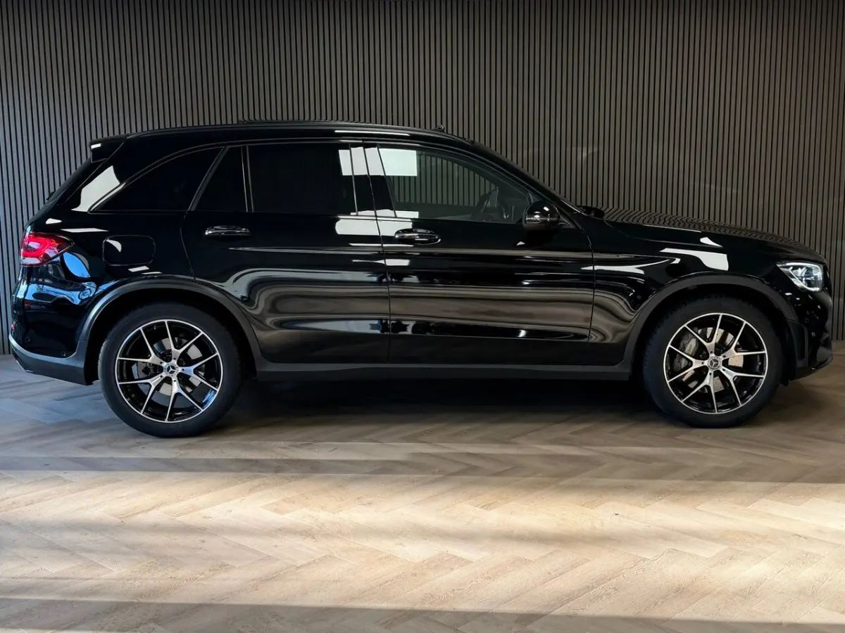 200 4MATIC Premium Plus AUT PANORAMADAK TREKHAAK NAVIGATIE CAMERA SFEERVERLICHTING STOELVE