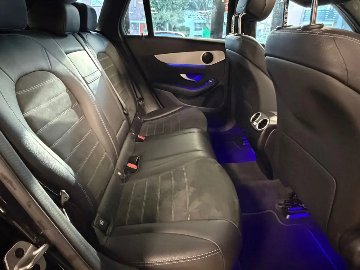 200 4MATIC Premium Plus AUT PANORAMADAK TREKHAAK NAVIGATIE CAMERA SFEERVERLICHTING STOELVE