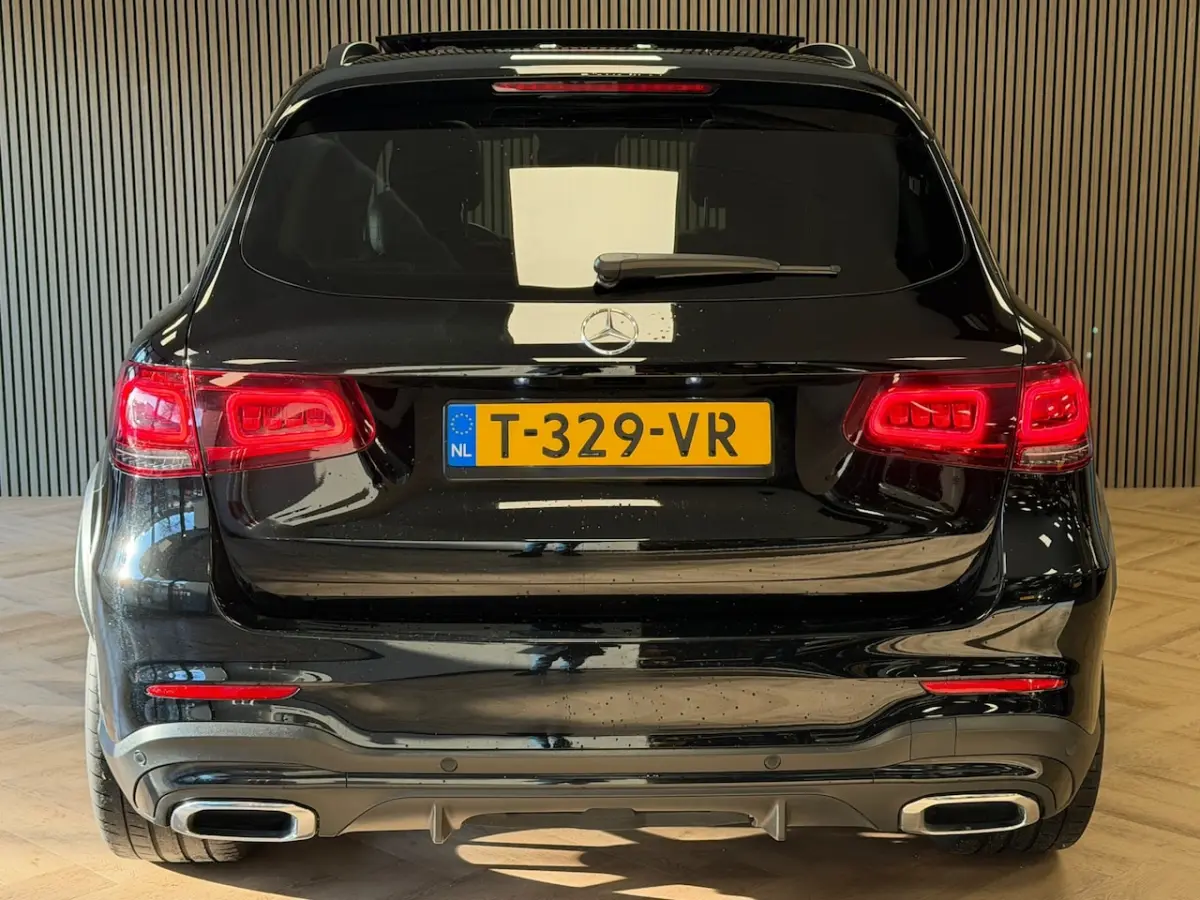 200 4MATIC Premium Plus AUT PANORAMADAK TREKHAAK NAVIGATIE CAMERA SFEERVERLICHTING STOELVE