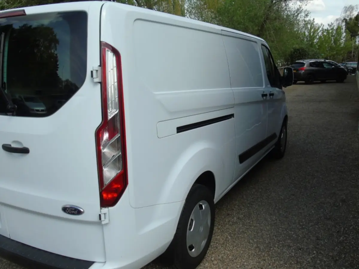 2.0TDCI L2H1 130PK Automaat - 2019 - 22DKM - Airco - PDC
