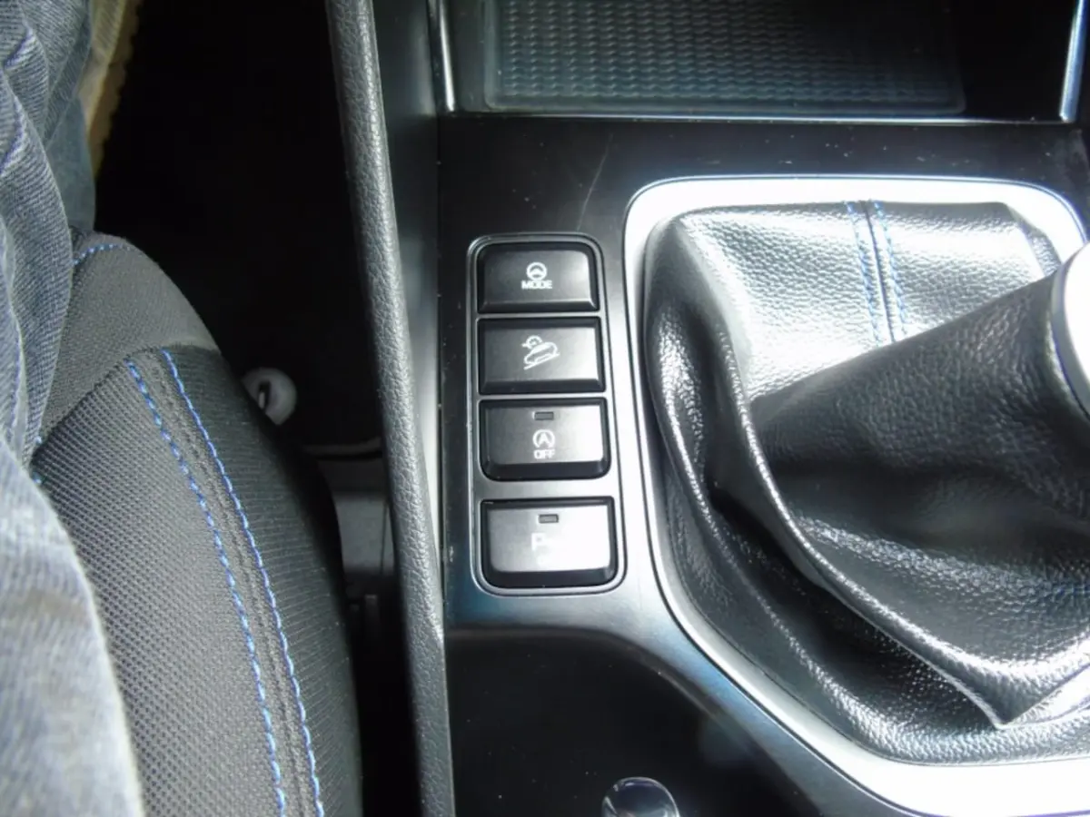 1.6 GDI 131PK - 2018 - 99DKM - Navi - Trekhaak