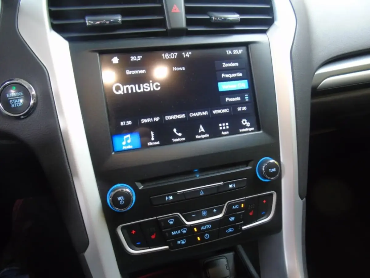 1.5 160PK Ecoboost - 2017 - 136DKM - Camera - Navi