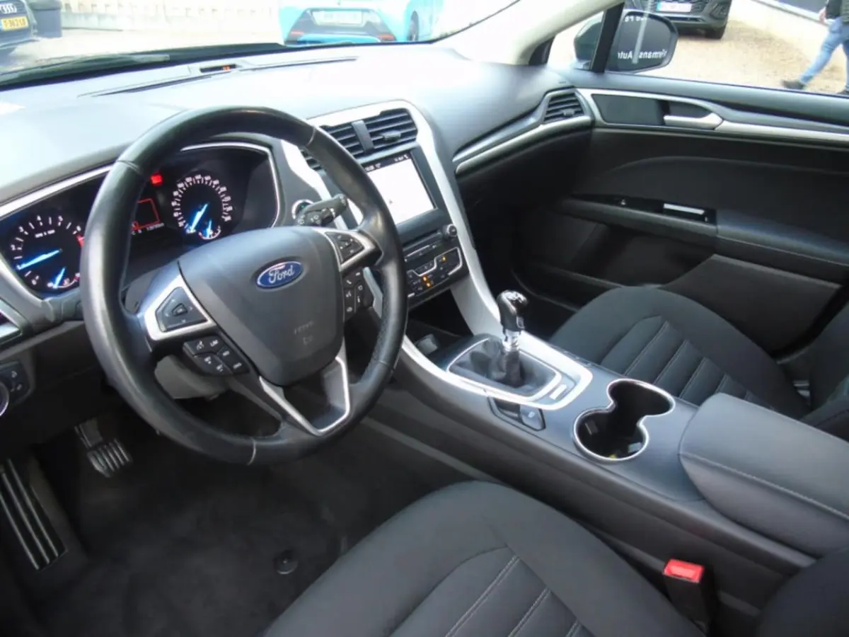 1.5 160PK Ecoboost - 2017 - 136DKM - Camera - Navi