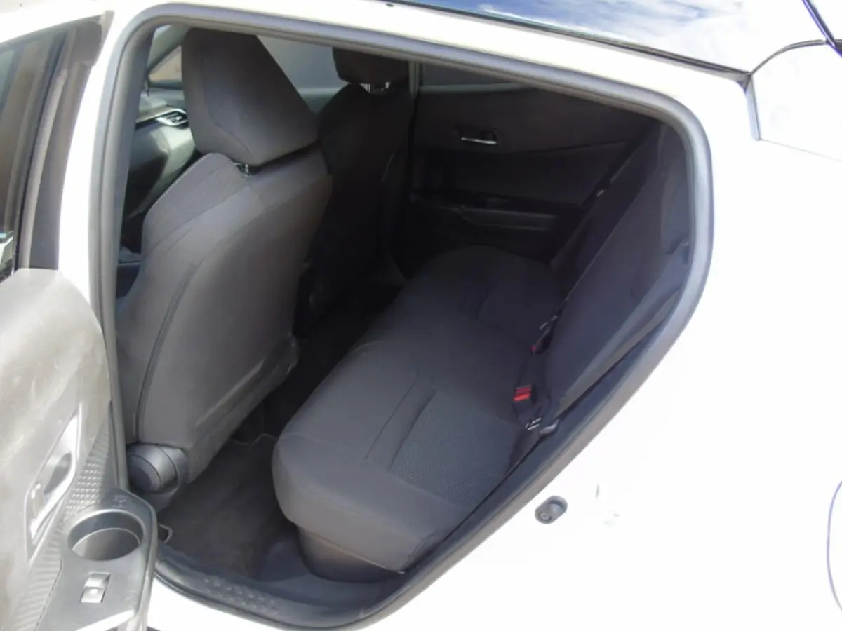 1.8i Hybride Edition - 2019 98DKM - Navi - Camera- Two Tone