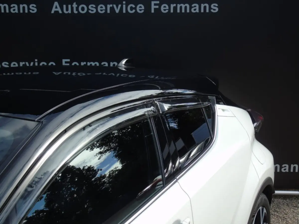 1.8i Hybride Edition - 2019 98DKM - Navi - Camera- Two Tone