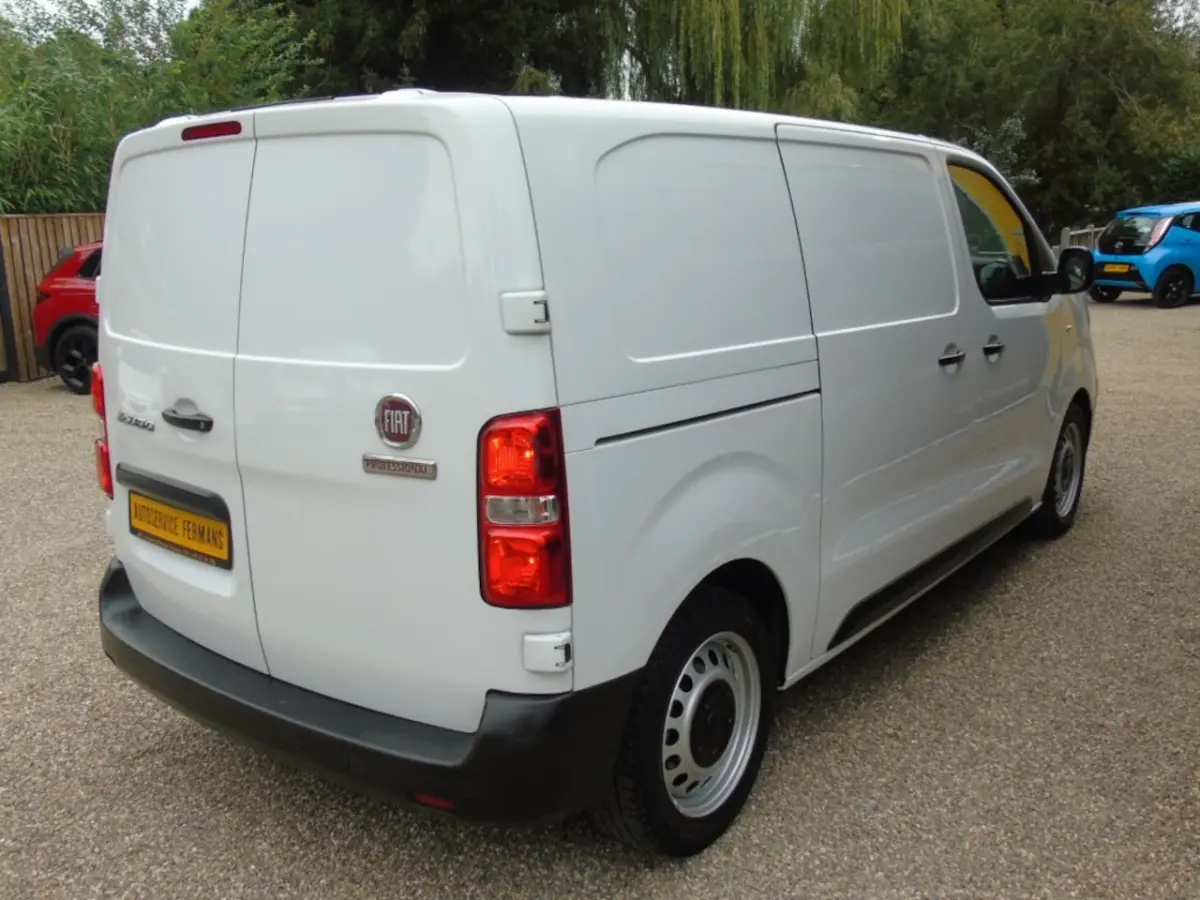Scudo 1.5 Multijet 120PK L2 - 2022 - 64dkm - Navi - Camera - Airco