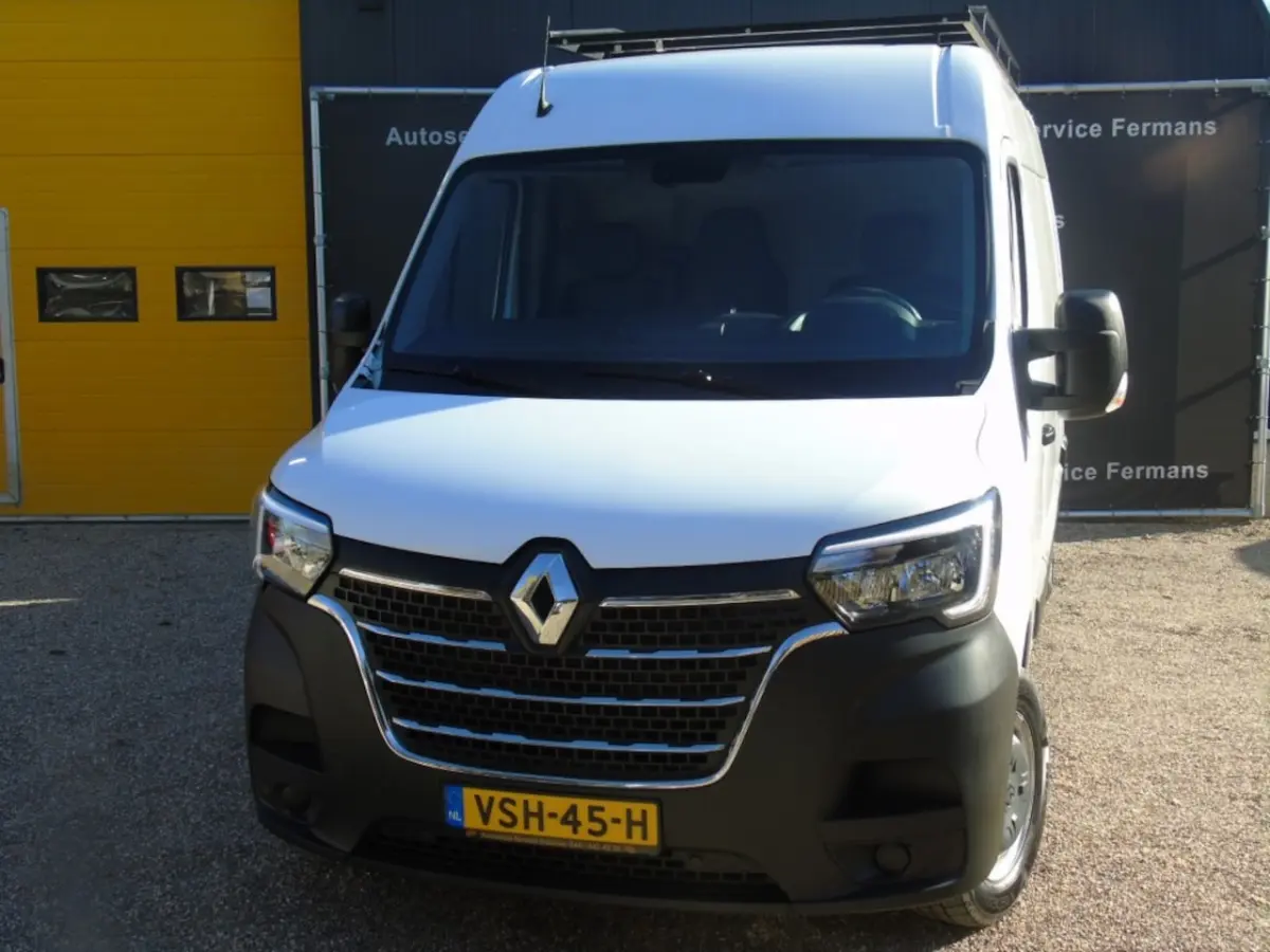 2L2H - 136PK - 2022 - 68DKM - Navi - Imperial - Trekhaak