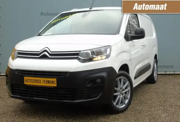 Berlingo 2L Lang 1.5 130PK - Navi - PDC - 360 Camera - Bomvoll