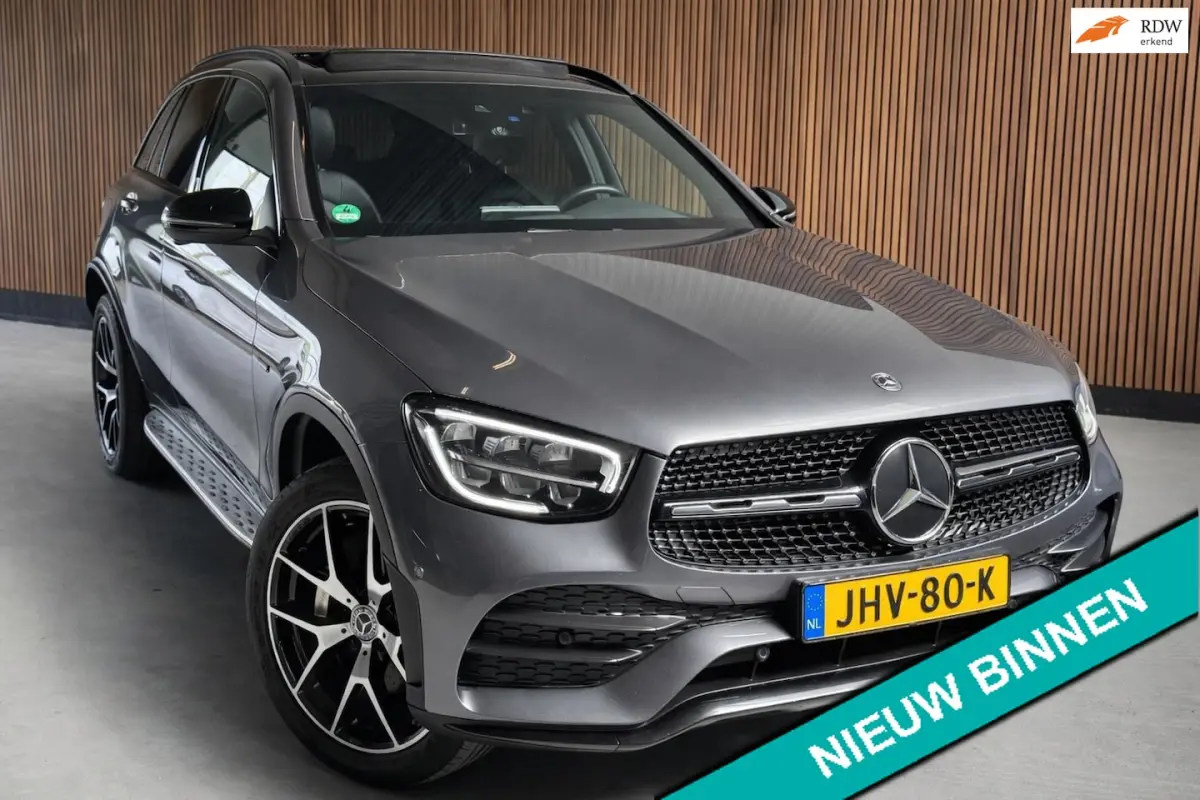 300e 4MATIC AMG PANO MEMORY BURMESTER TREKHAAK LED