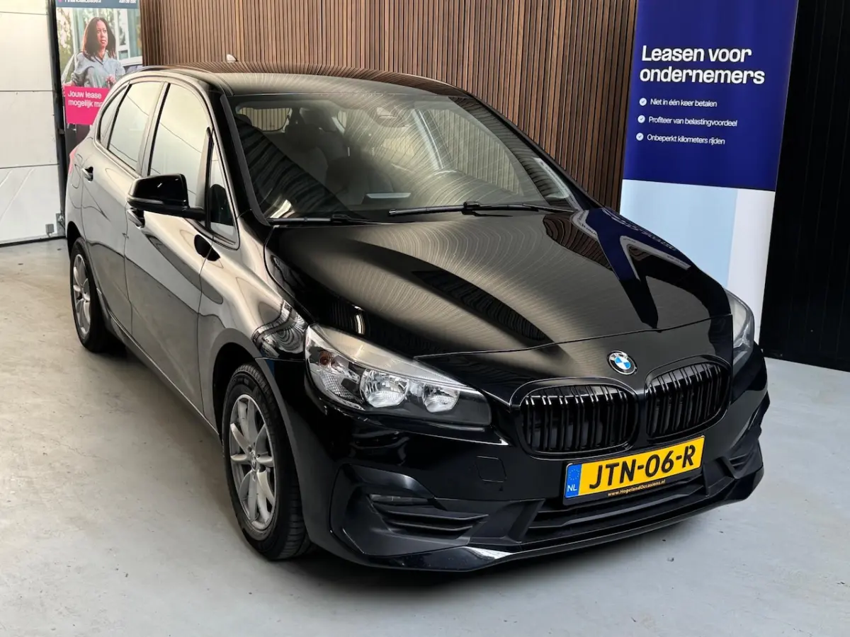 218i LCI High Executive AUTOMAAT PDC GARANTIE