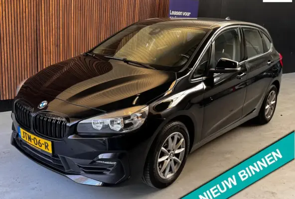 218i LCI High Executive AUTOMAAT PDC GARANTIE