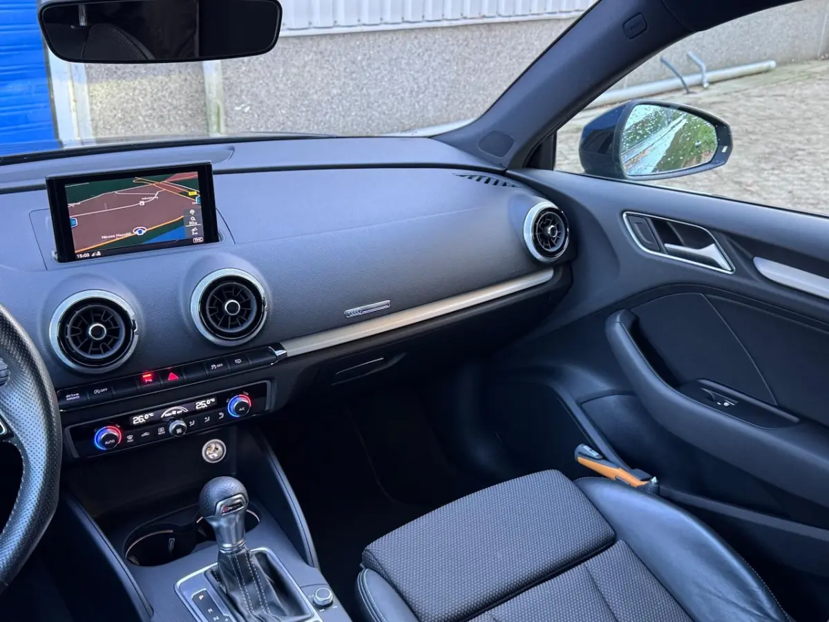1.5 TFSI Sport S-Line Automaat navi pdc led