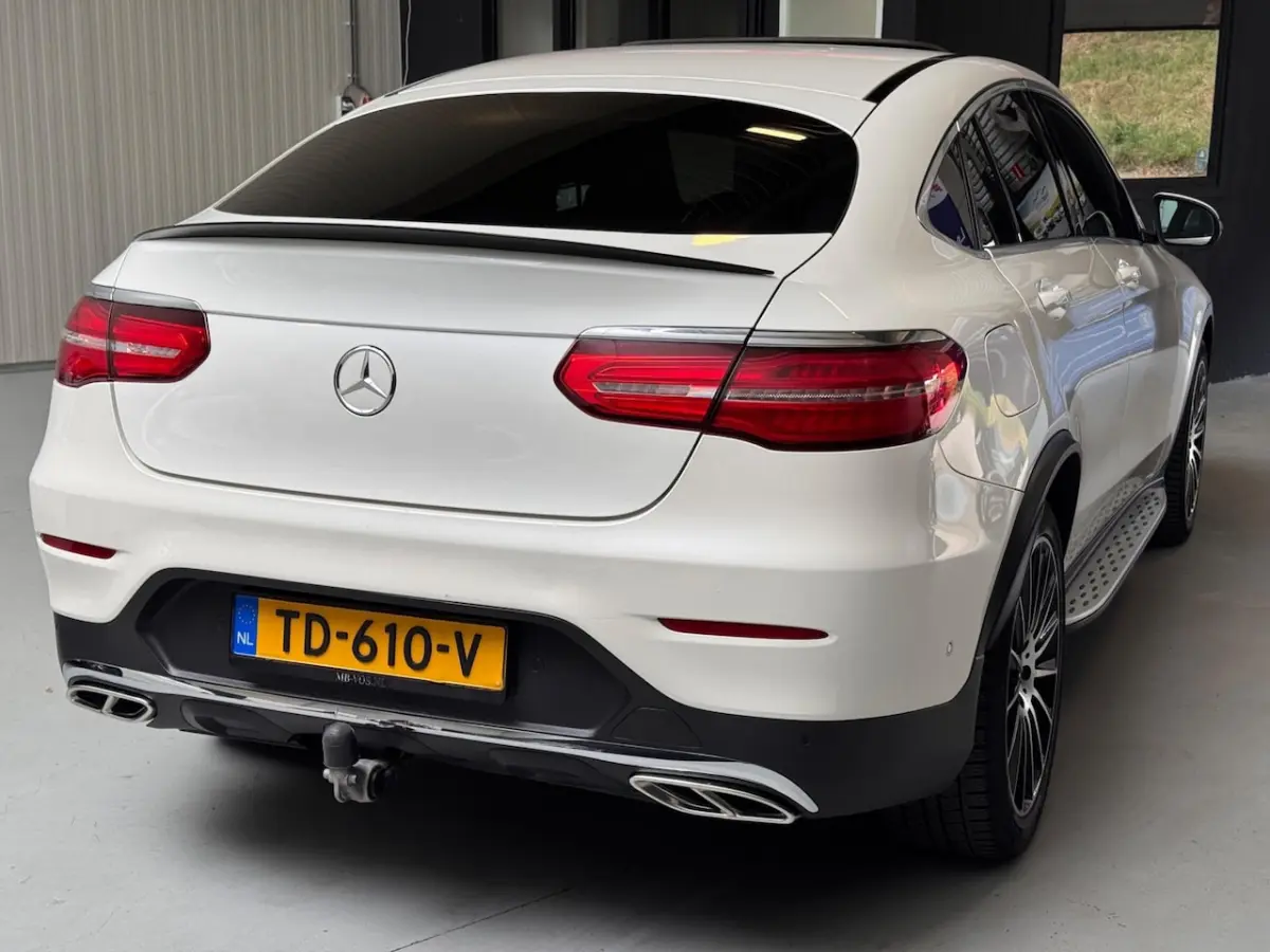 250 d 4MATIC Edition 1 AMG SCHUIFDAK HEADUP INRUIL MOG